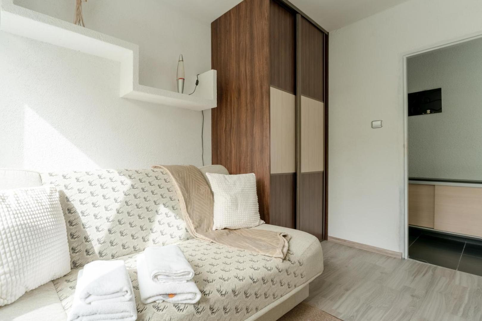 Apartament Gold - 2 Osobne Sypialnie Z Balkonem - Spaceapart Еленя-Гура Экстерьер фото